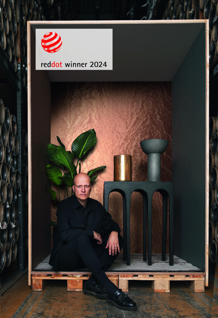 reddot 2024 ECLECTIC by Felix Diener 703x1024